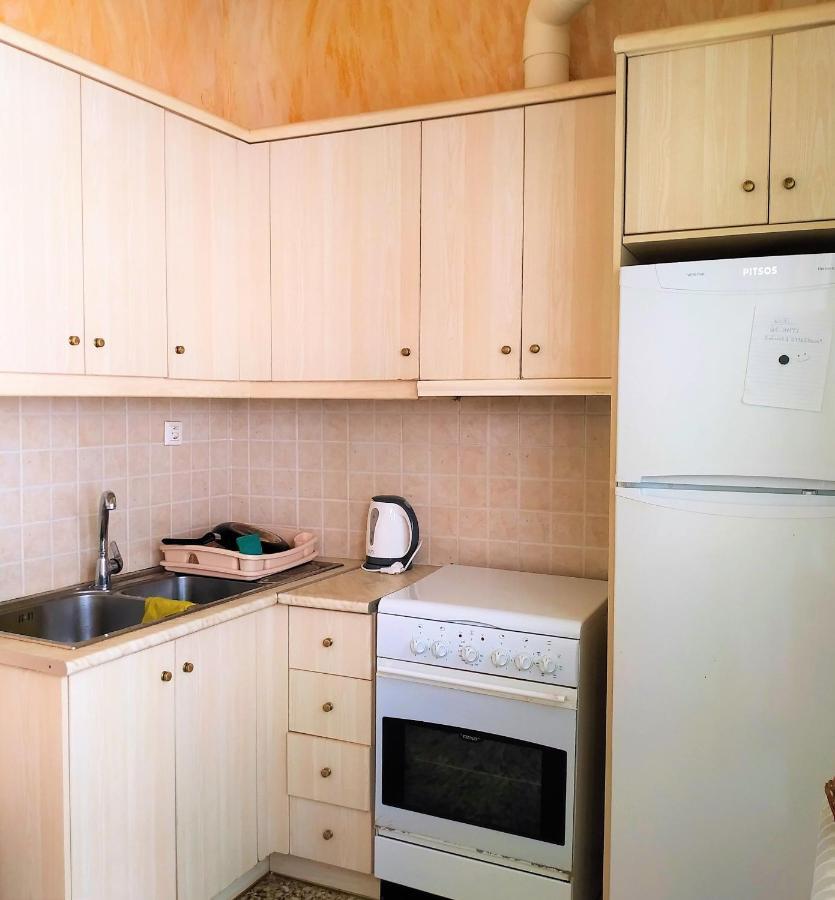 Ferienwohnung Amelie Loutráki Exterior foto